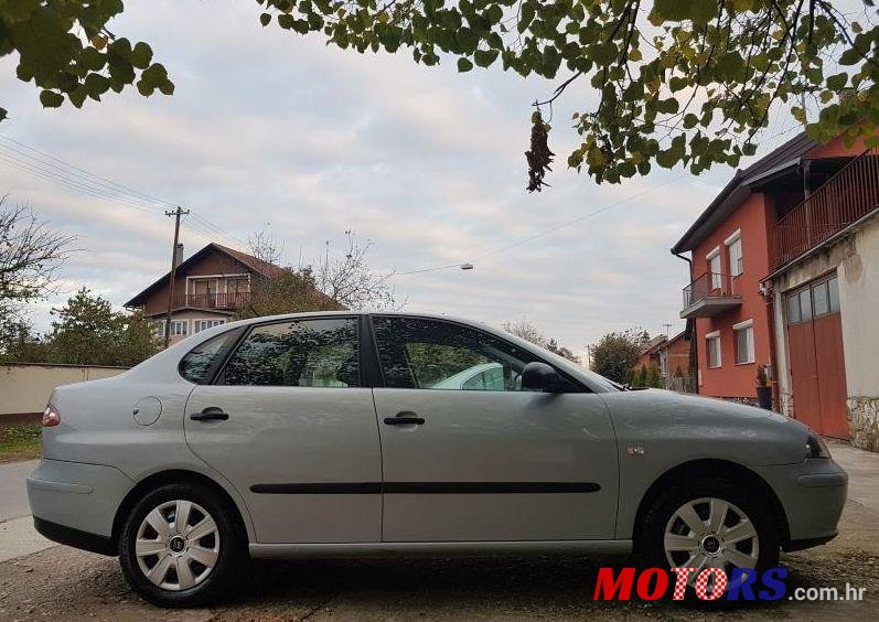 2006' SEAT Cordoba 1,9 Sdi photo #1