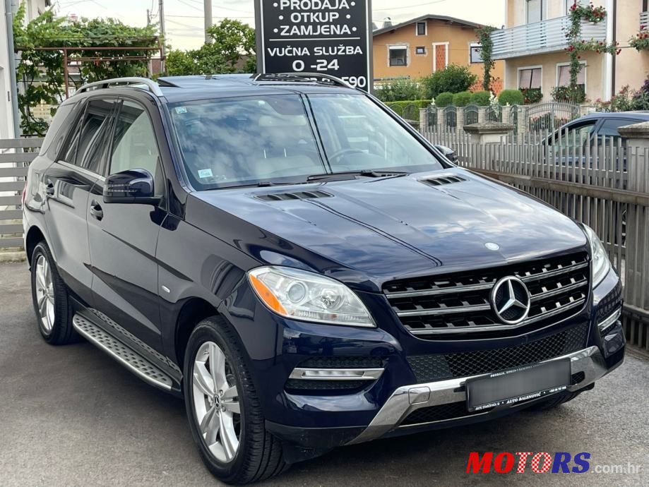 2012' Mercedes-Benz Ml 350 Cdi photo #3