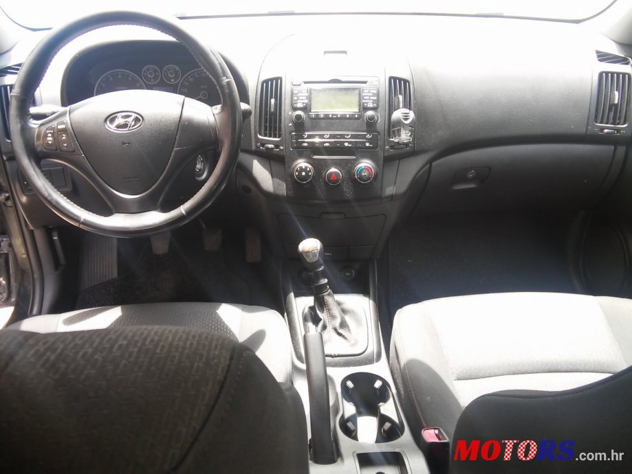 2009' Hyundai i30 photo #3