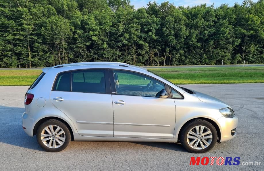 2011' Volkswagen Golf Plus 1,6 Tdi photo #6