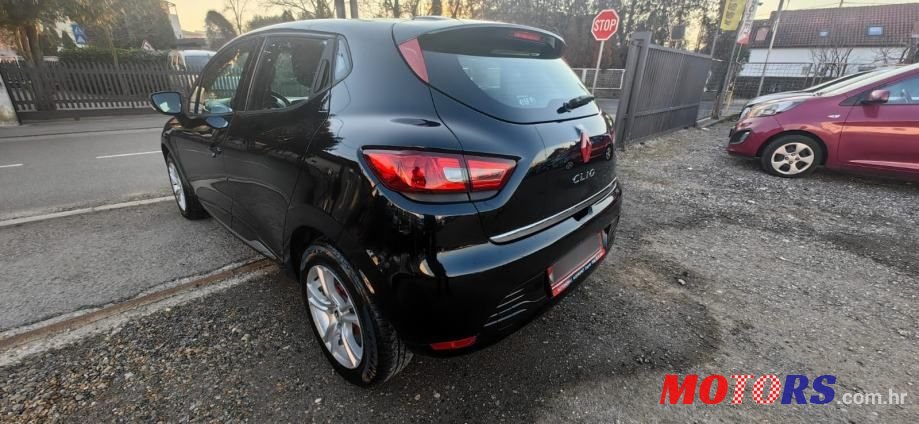 2014' Renault Clio 1,2 16V photo #6