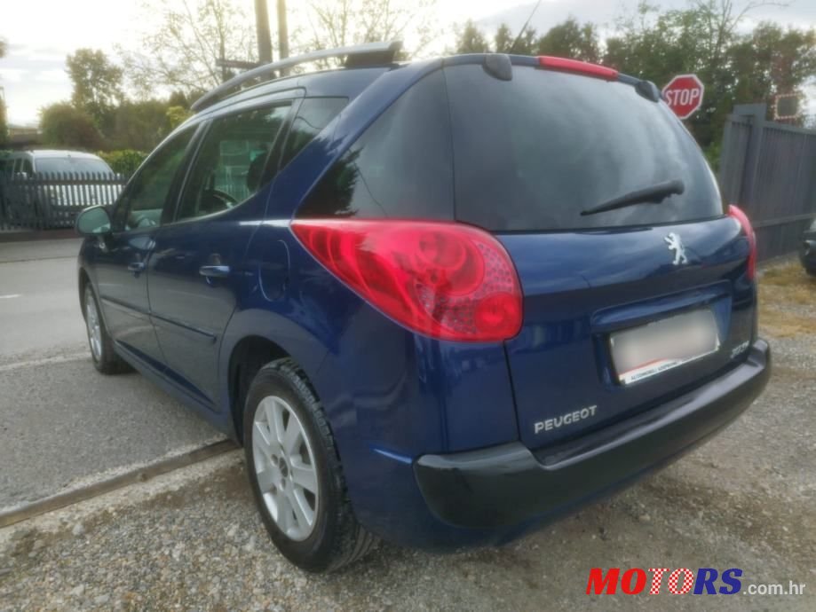 2010' Peugeot 207 Sw photo #5