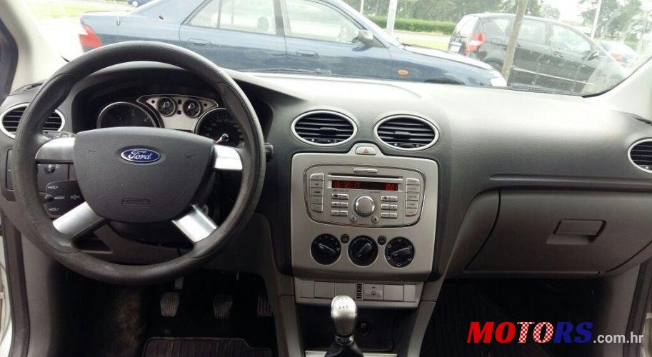 2008' Ford Focus 1,6 photo #1