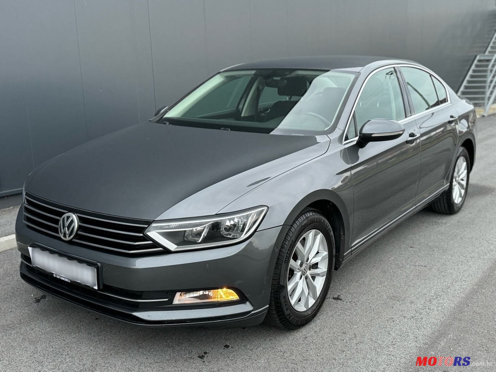 2016' Volkswagen Passat photo #1