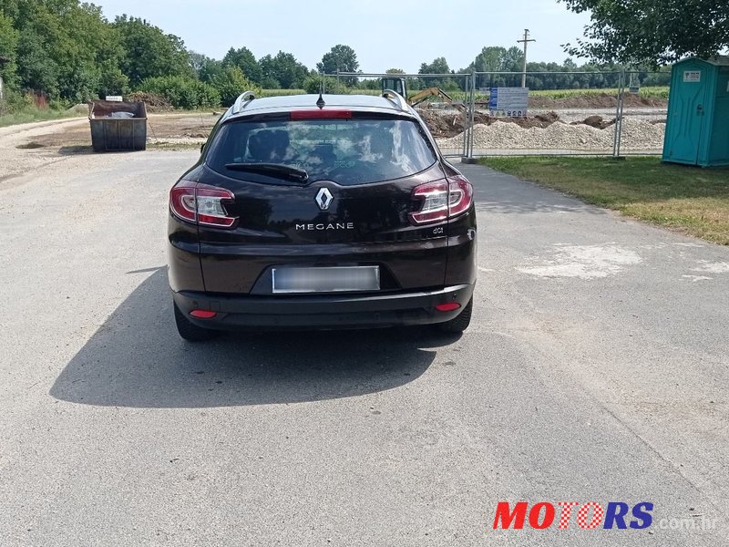 2015' Renault Megane Grandtour Dci photo #5