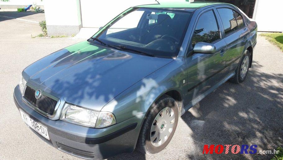 2004' Skoda Octavia 1,9 Tdi Classic photo #1