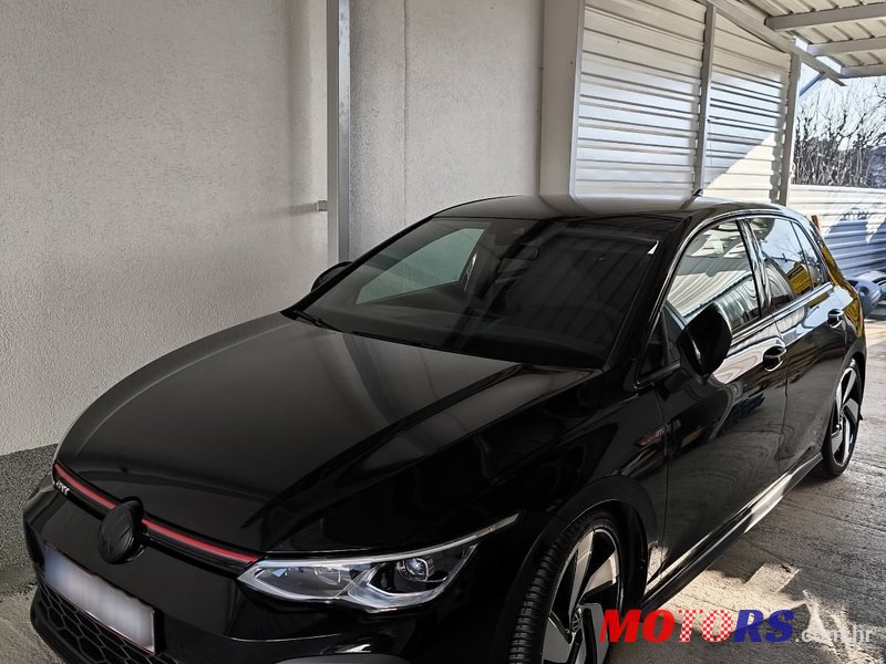 2021' Volkswagen Golf VIII 2,0 Tsi photo #4