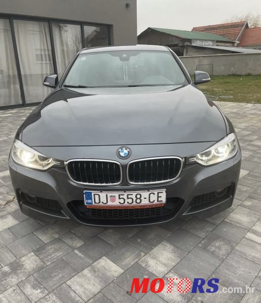 2014' BMW Serija 3 330Xd photo #4