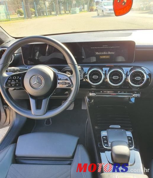 2018' Mercedes-Benz A-Klasa 180 D photo #5