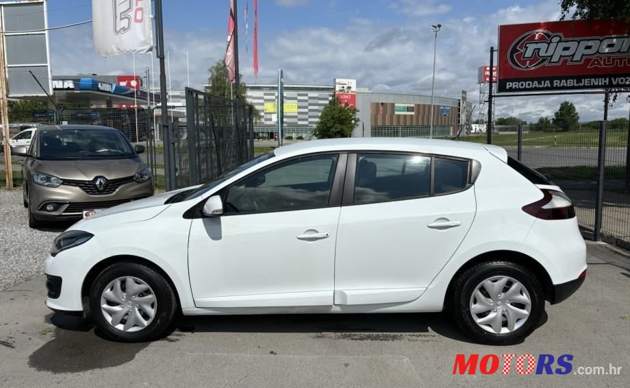 2015' Renault Megane Dci 95 photo #3