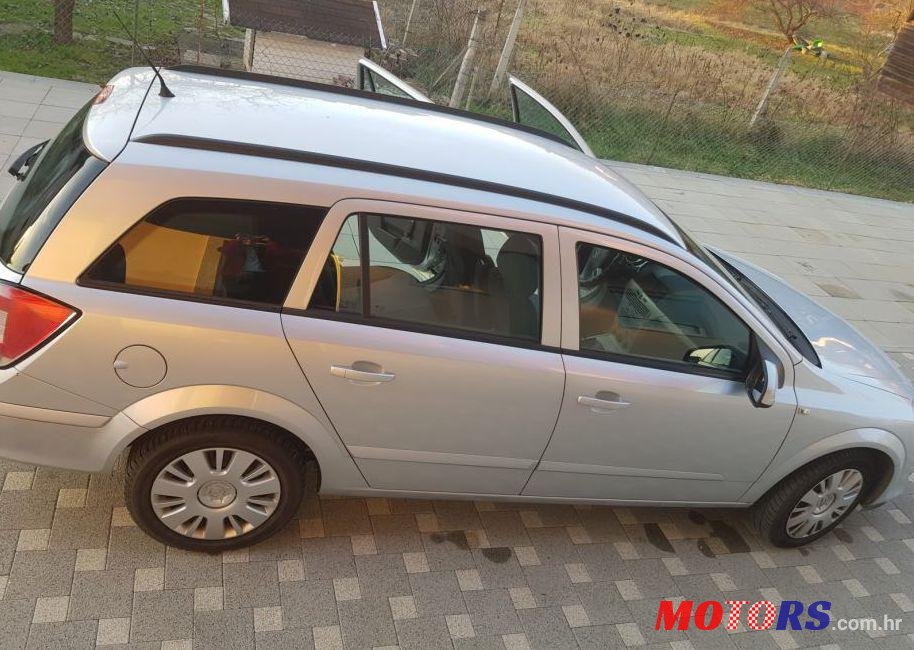 2007' Opel Astra Karavan 1,6 photo #1