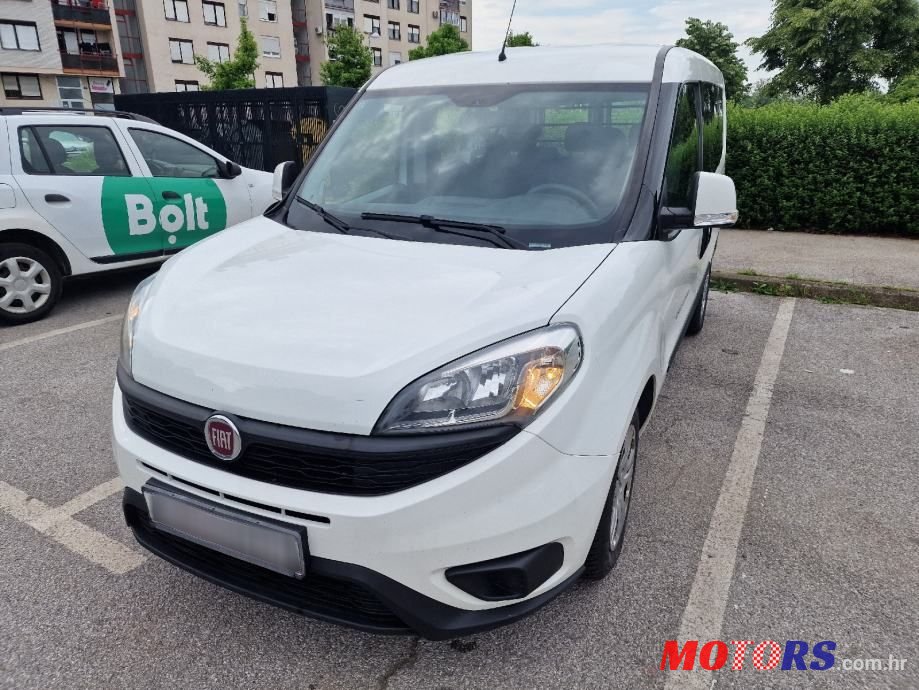 2015' Fiat Doblo 1.3 Cdti photo #4