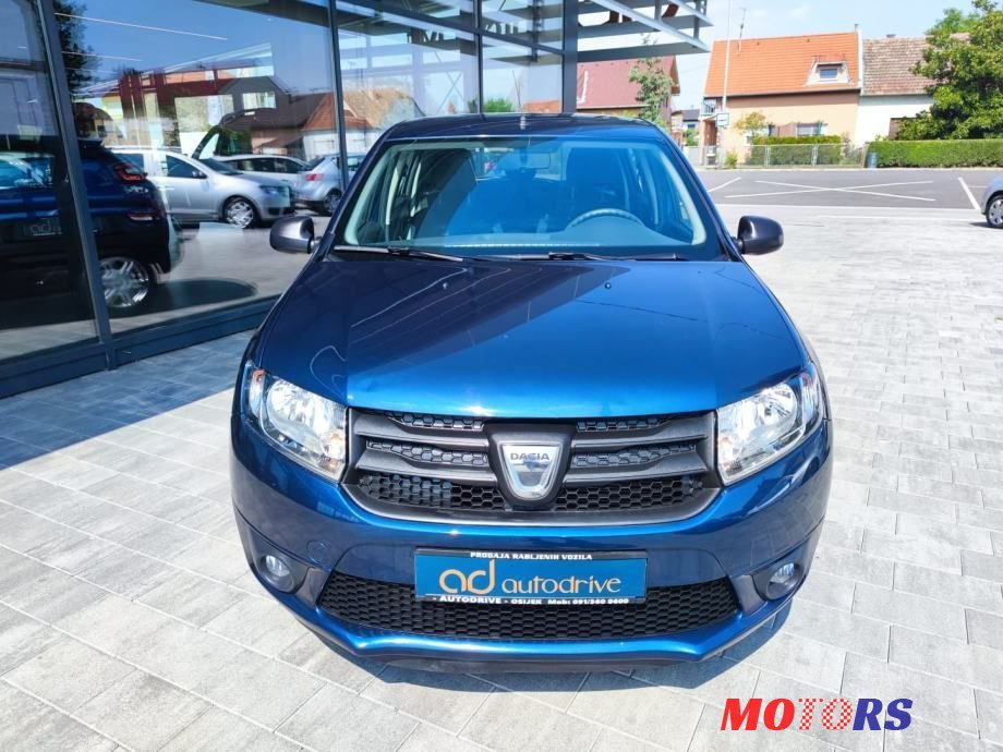 2016' Dacia Sandero photo #4