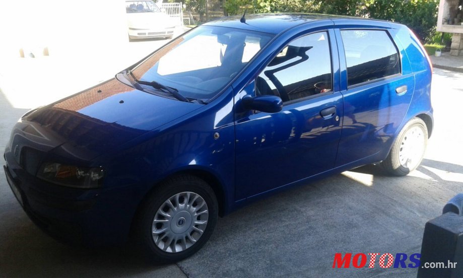 2000' Fiat Punto photo #1