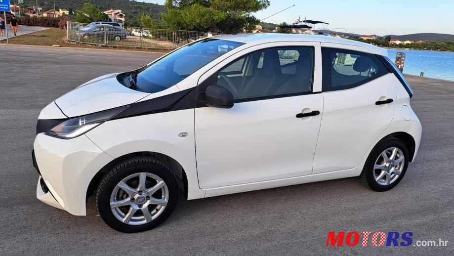 2018' Toyota Aygo 1,0 photo #4