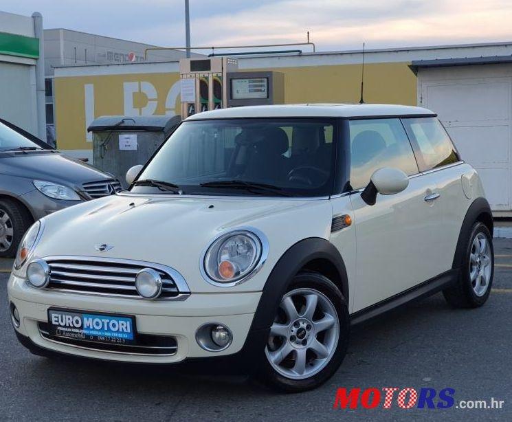 2008' MINI One 1.4 photo #1