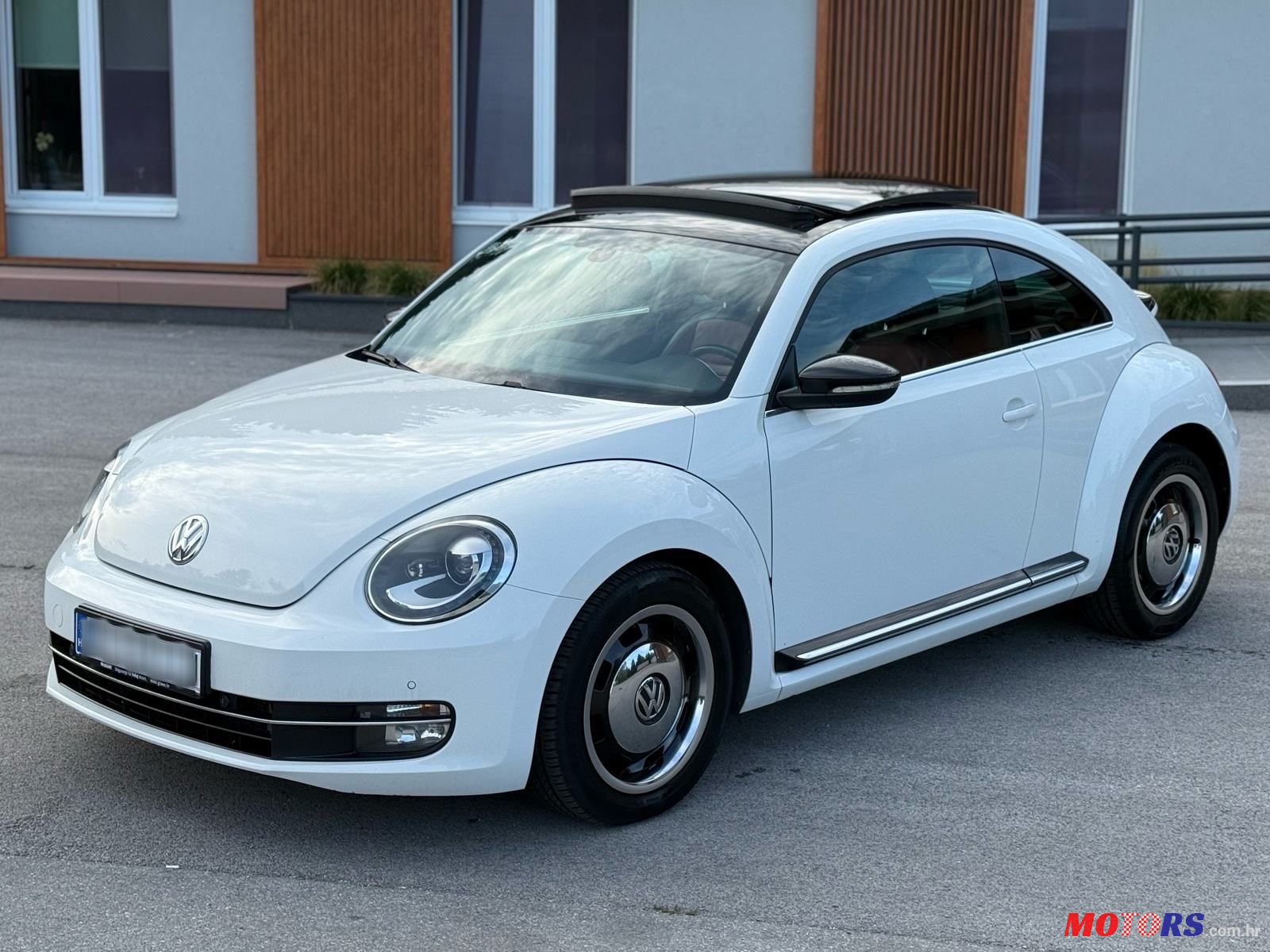 2012' Volkswagen Beetle 2.0 Tdi photo #2