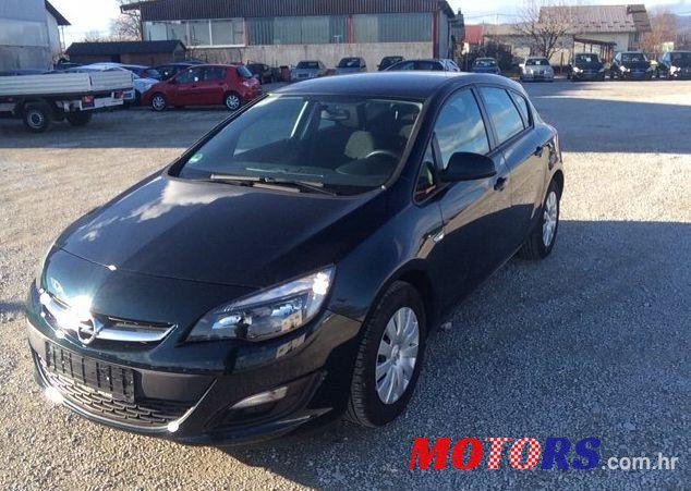 2015' Opel Astra 1,6 Cdti photo #1