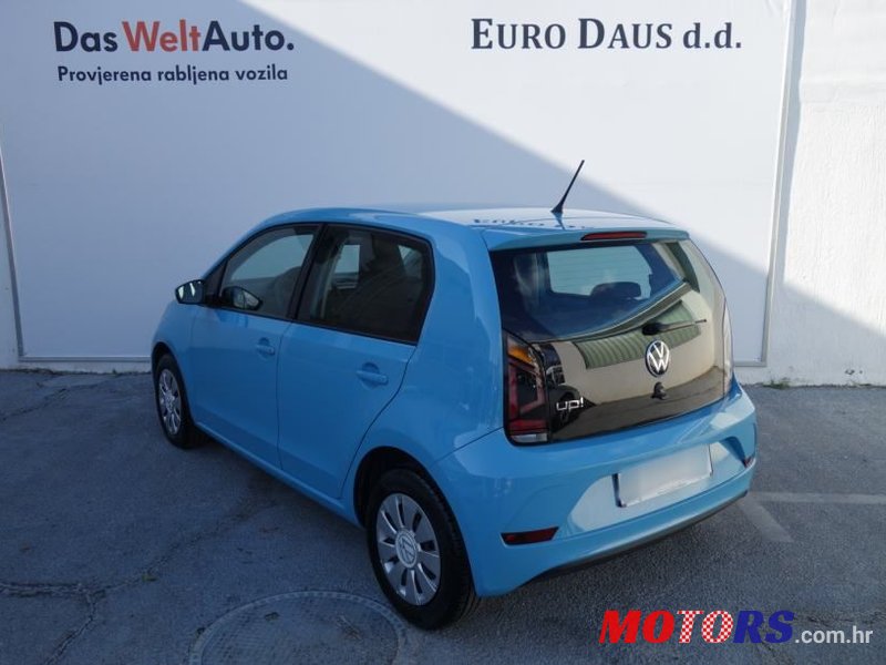 2020' Volkswagen Up! 1,0 Tsi photo #6