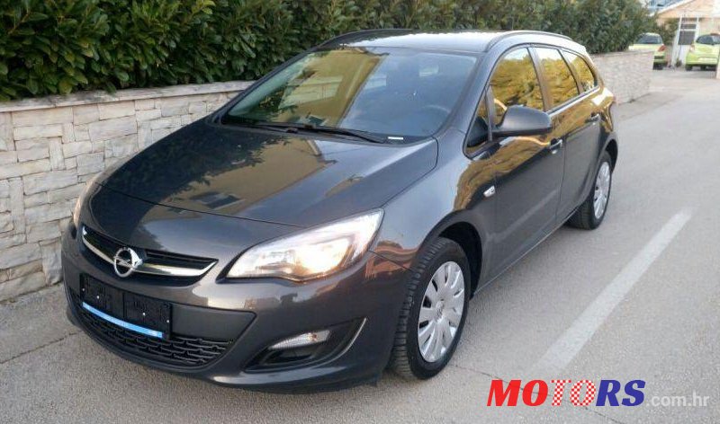 2015' Opel Astra Sports 1,6 Cdti photo #2