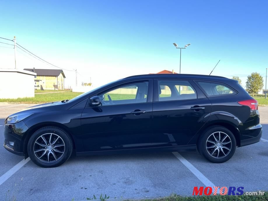 2015' Ford Focus Karavan photo #6