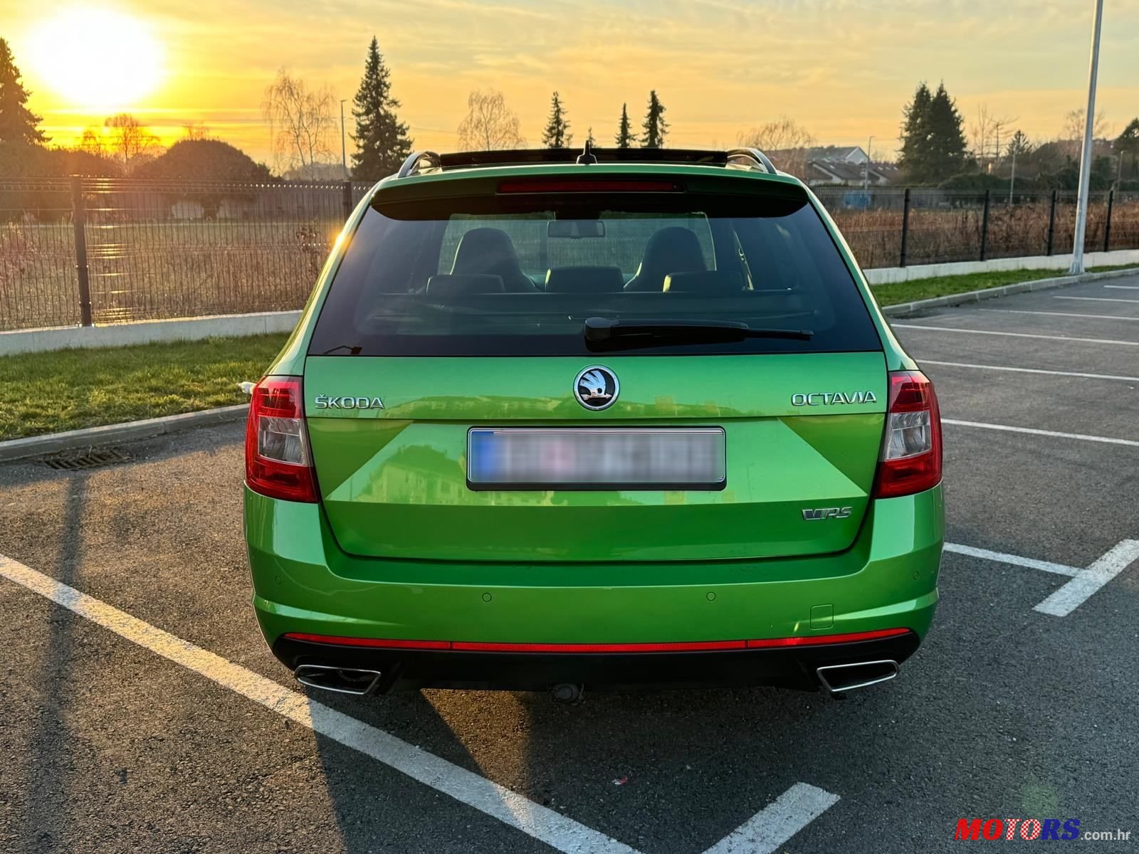 2014' Skoda Octavia Combi photo #5