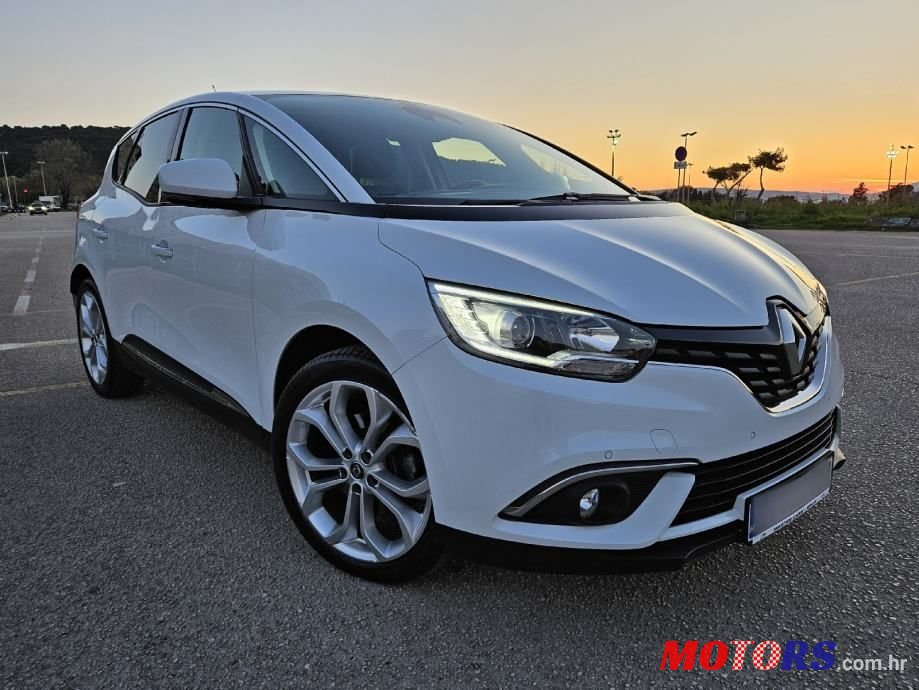 2020' Renault Scenic Dci photo #3
