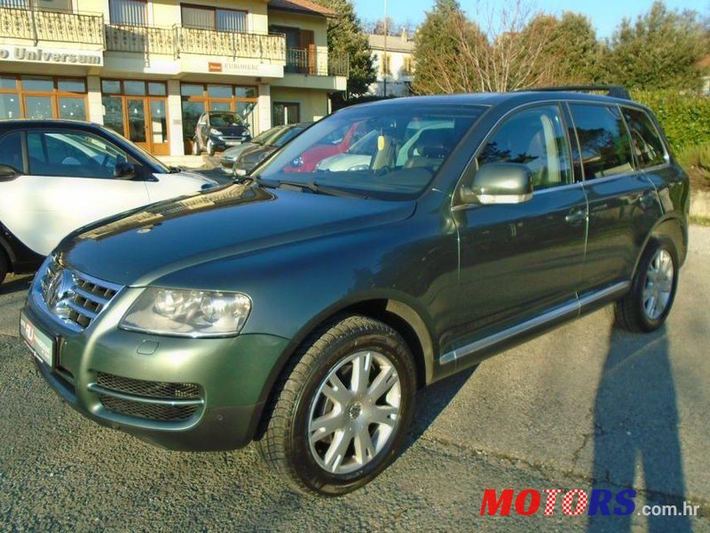 2005' Volkswagen Touareg 3,0 V6 Tdi photo #1