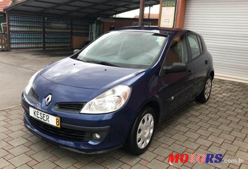 2006' Renault Clio 1,5 Dci photo #3