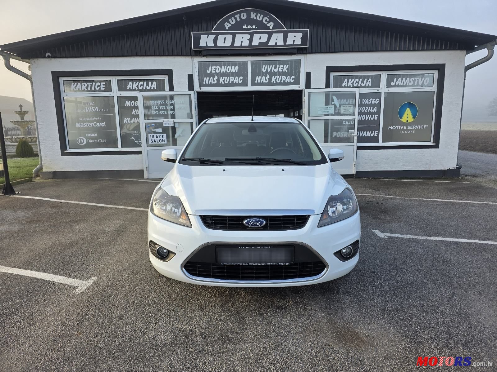 2008' Ford Focus 1.6 Titanium photo #2