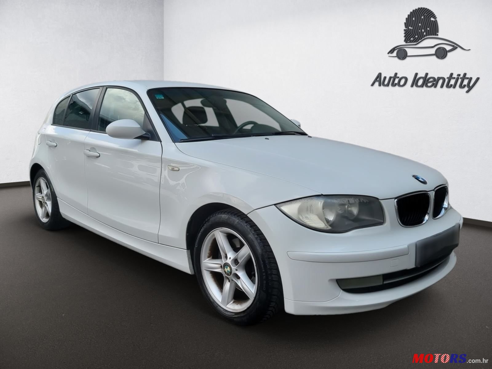 2009' BMW Serija 1 118D photo #4