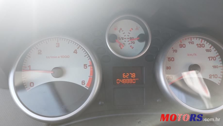 2006' Peugeot 207 1,4 Hdi photo #5