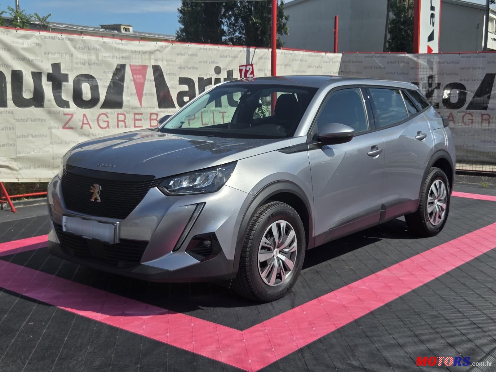 2021' Peugeot 2008 1,5 Bluehdi photo #2