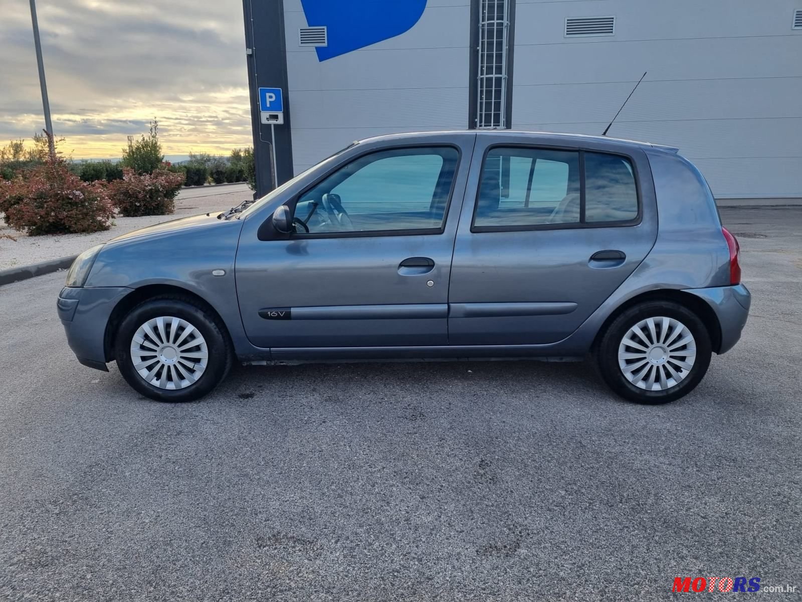 2006' Renault Clio 1,2 16V photo #3