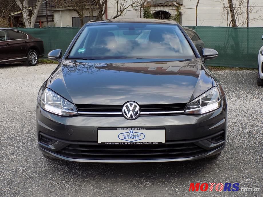 2018' Volkswagen Golf 7 1,0 Tsi photo #2