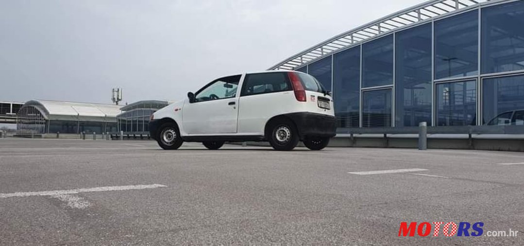 1998' Fiat Punto photo #2