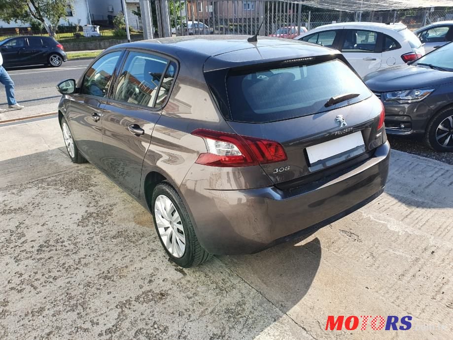 2016' Peugeot 308 photo #5