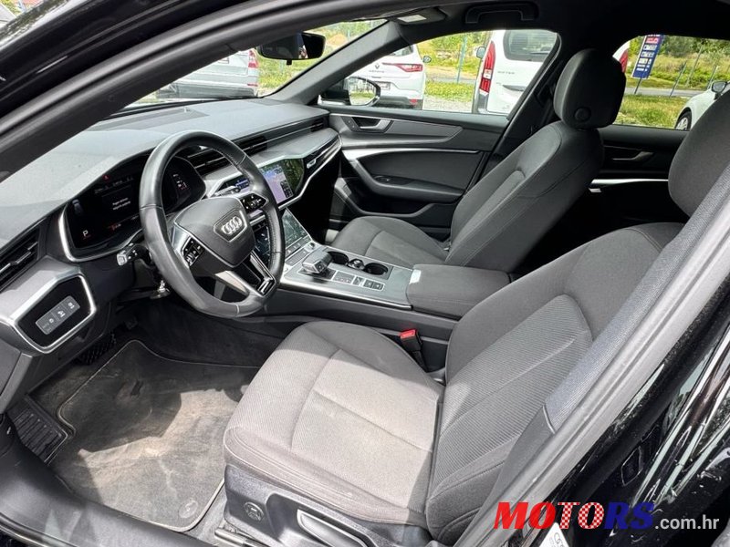 2019' Audi A6 Avant photo #5