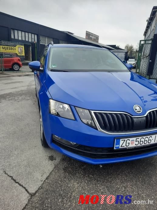 2019' Skoda Octavia Combi photo #2