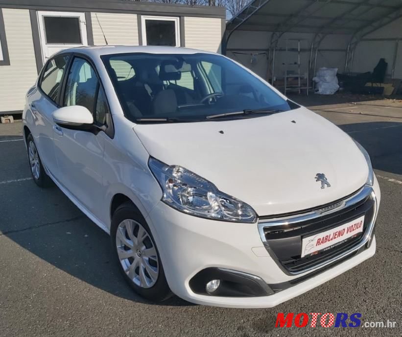 2017' Peugeot 208 photo #1