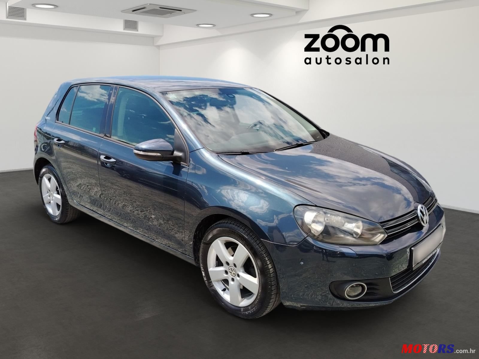 2010' Volkswagen Golf VI 1,6 Tdi photo #2