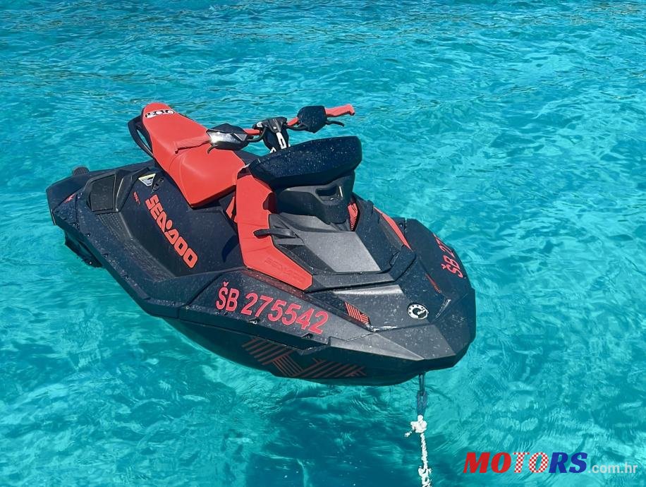 2022' Sea Doo photo #1