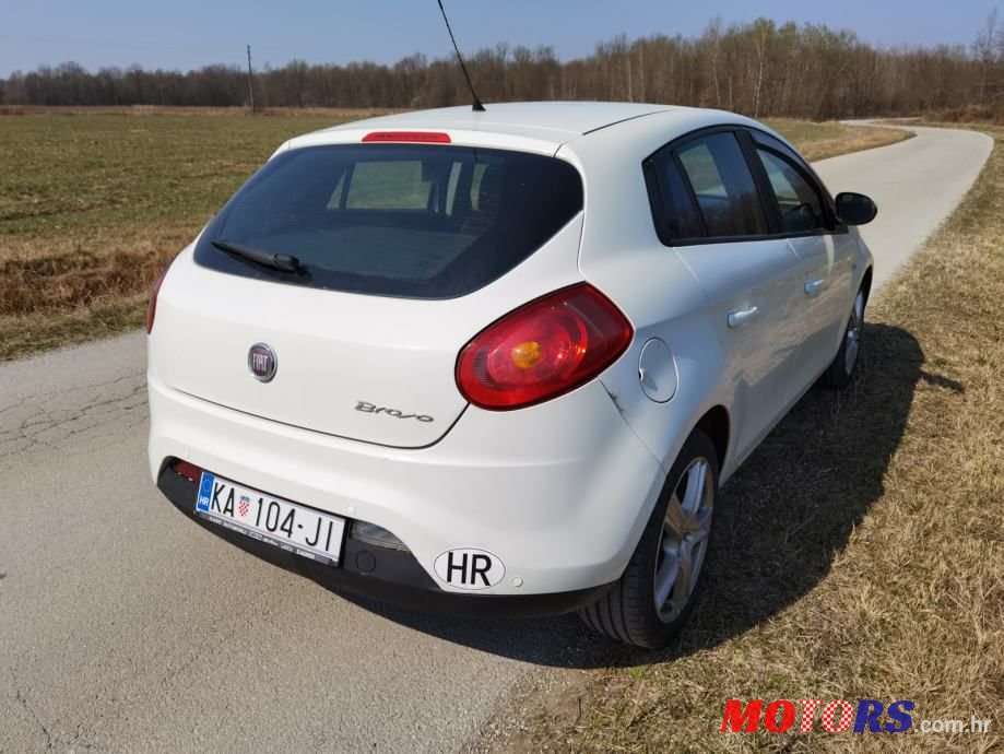 2011' Fiat Bravo photo #5