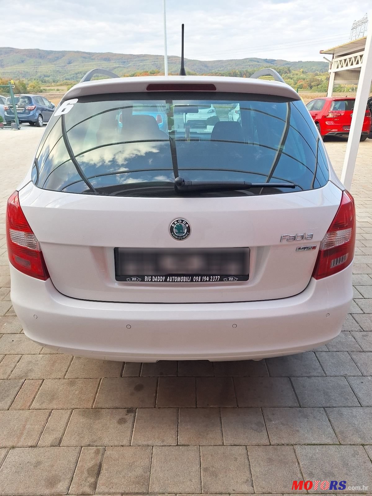 2012' Skoda Fabia Combi photo #6