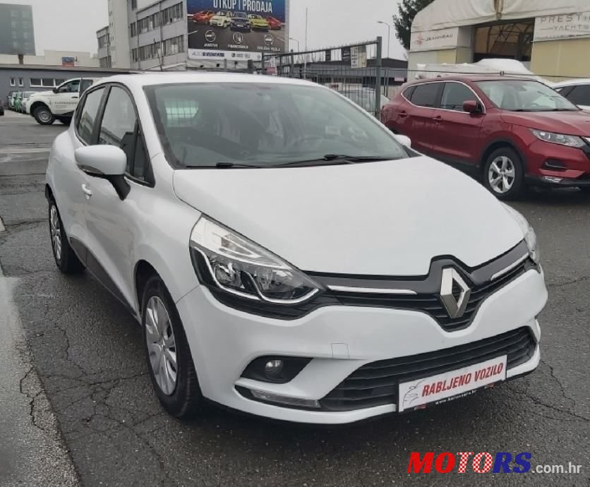 2018' Renault Clio photo #2
