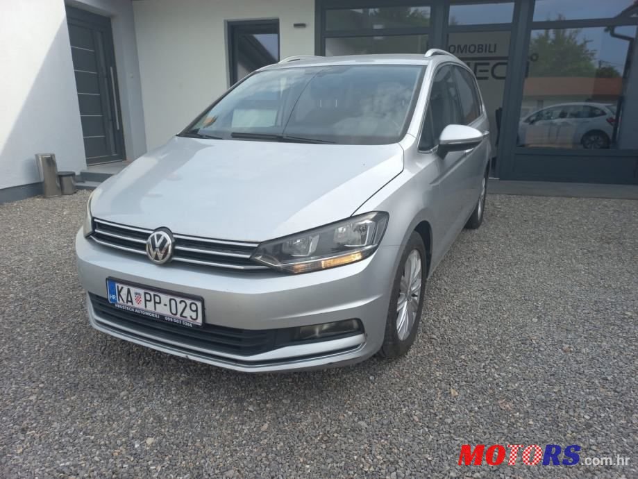 2016' Volkswagen Touran 2,0 Tdi photo #1