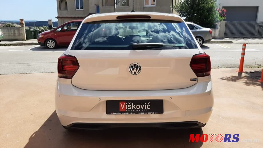 2019' Volkswagen Polo photo #6