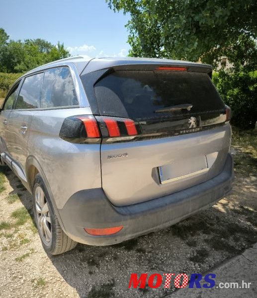 2019' Peugeot 5008 photo #4