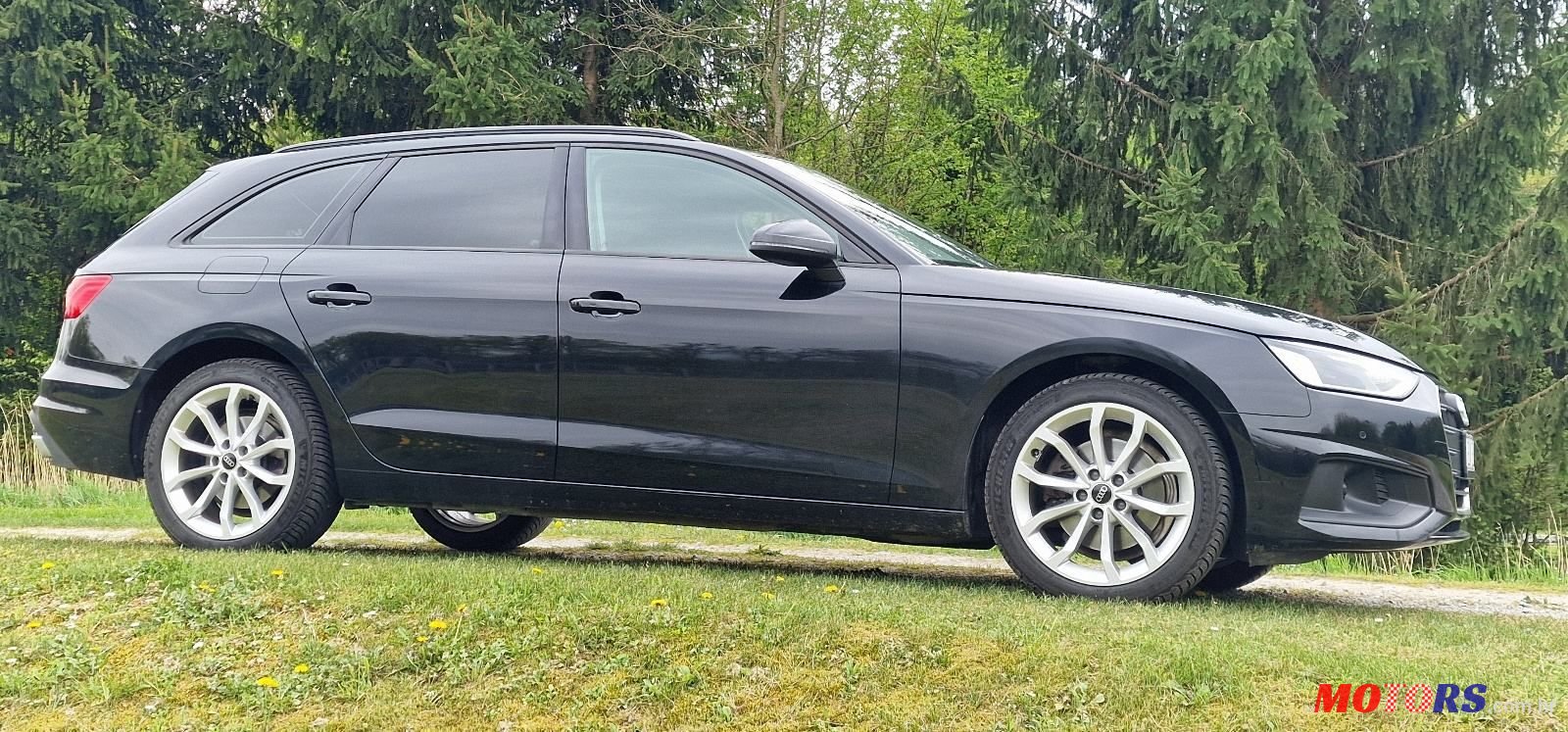 2021' Audi A4 Avant photo #4