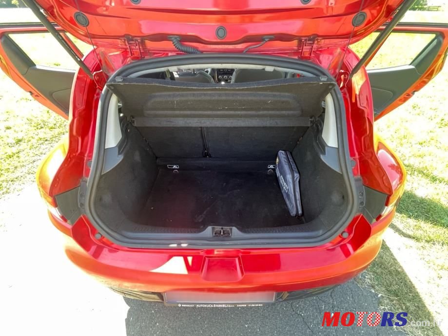 2014' Renault Clio 1,2 16V photo #5